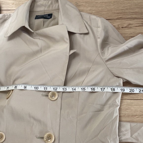 Article Com womens trench coat, medium size, W19, L35 - Picture 5 of 6